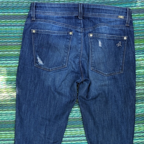 DL1961 Emma Distressed 27" - Picture 2 of 6